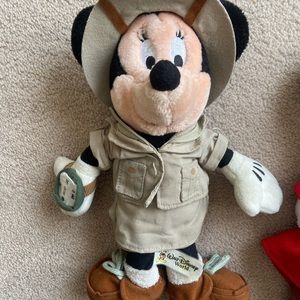 Minnie Mouse Disney World Animal Kingdom Safari Plush 1999 - Vintage